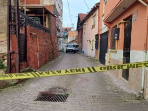 Eşini Öldürdükten Sonra Çocuğunu Alarak Kaçmıştı Sakarya’da Yakalandı