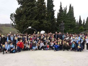 Okudukları Kitabı Yaşayarak Öğreniyorlar