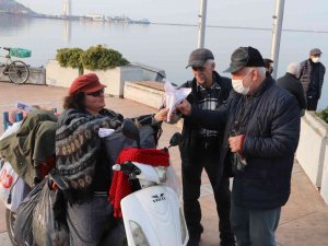 Kızının Altın Küpesini Ararken Samsun’un "Çekirdekçi Ablası" Oldu