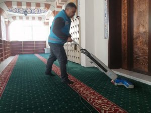 Pursaklar’da Camiler Ramazan Ayına Hazırlanıyor