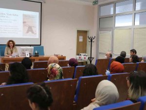 Nevü’de “Osmanlı Basılı Kültür Tarihi” Konferansı