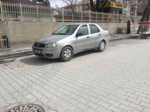 Konya’da Otomobilin Çarptığı 3 Kişi Yaraladı