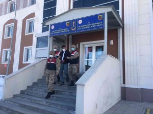 200 Bin Tl Değerinde Ziynet Eşya Çalan Zanlı Yakalandı
