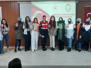 Öğrencilere Jandarma Anlatıldı