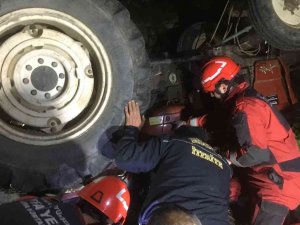 İ̇tfaiye Ekipleri Zamanla Yarıştı Ama Talihsiz Çiftçi Hayatını Kaybetti