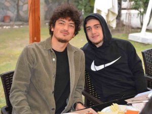 Bursasporlu Futbolcular, Teknik Heyet Ve Yönetim Moral Depoladı - Yeşil-beyazlılar Kahvaltıda Buluştu