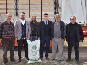 Elbistan’daki Arıcılara 25 Ton "Besleme Şekeri" Desteği