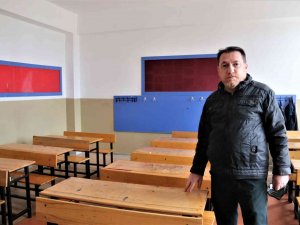 Türkiye’yi Yasa Boğan Mahra’nın Öğretmeni Konuştu: “Çalışkanlığı Ve Kişiliği İle Dört Dörtlük Bir Öğrenciydi”
