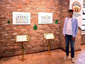 Genç Sanatçı Damlalarla Duygularını Anlattı
