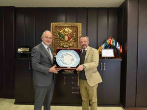 Rektör Ünal: “120 Ülkeden 5 Bin Öğrenciye Ev Sahipliği Yapıyoruz”