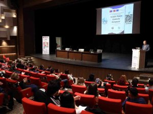 Gaün Öğrencilerinden Kentsel Sürdürülebilirlik Paneli