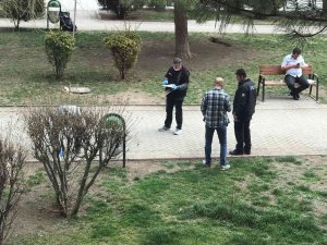 Yaşlı Adam Parktaki Bankta Kanlar İçinde Bulundu