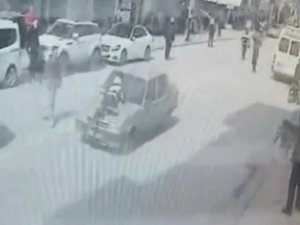Kadın Polisi Metrelerce Aracın Kaputunda Sürükleyen Sürücü Tutuklandı