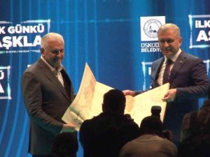 Ak Parti Genel Başkanvekili Binali Yıldırım: "Savaşın Çıkmaması İçin, Krizin Yaşanmaması İçin Her Yolu Deneyen Ve Sürekli Diplomasiyi Çalıştıran Bir Lider Var, Recep Tayyip Erdoğan"