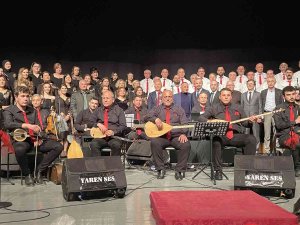 Çaycuma Halk Eğitimi Merkezi Halk Müziği Konseriyle İlgi Gördü