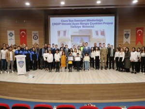 Cizre Emniyetinin Hayata Geçirdi ’Umuda Açan Nergis Çiçekleri’ Ve Çogep Projesi Sona Erdi