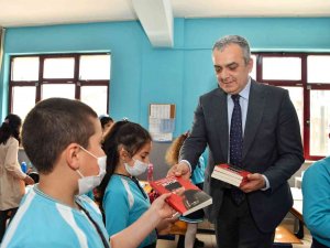 Başkan Esen, İlkokul Öğrencileriyle Buluştu