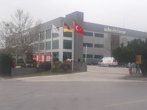 Dekoratif Kağıt Baskı Fabrikasında Çıkan Yangın Panik Oluşturdu