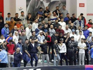 Çukurova Belediyesi Spor Kulübü Mağlubiyetle Başladı