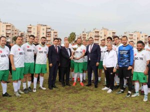 3 Ocak Kurumlar Arası Futbol Turnuvasının Şampiyonu Toroslar Belediyesi