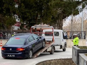 Makam Aracı Değil, Hizmet Aracıymış
