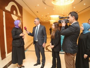 Centilmen Belediye Başkanı Muhabir Oldu