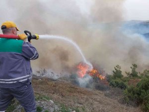 Bilecik’te Küçük Çaplı Başlayan Orman Yangını Giderek Büyüyor
