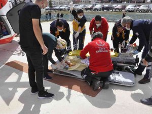Yangında Yaralanan 6 Aylık Bebek Hava Ambulansıyla Ankara’ya Sevk Edildi