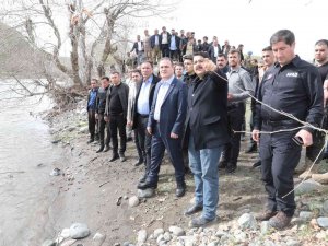 Vali Akbıyık Kayıp Askeri Arama Çalışmalarına Katıldı