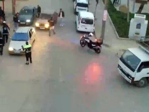 Polis Aranan 7 Şüpheliyi Yakaladı