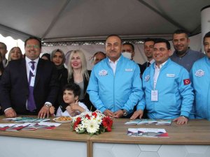 Dışişleri Bakanı Çavuşoğlu, Antalya Bilim Merkezi Ve Bilimfest’i Gezdi