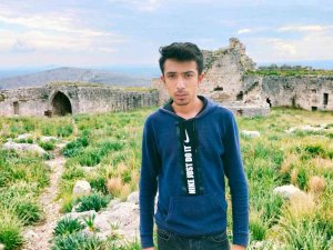 19 Yaşındaki Liseli Gençten 6 Gündür Haber Alınamıyor
