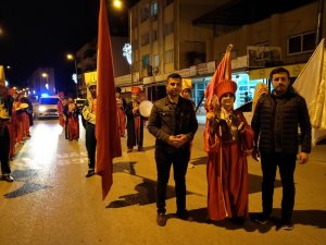 Erzinli Vatandaşlar Mehter Marşı İle Sahura Kalktı