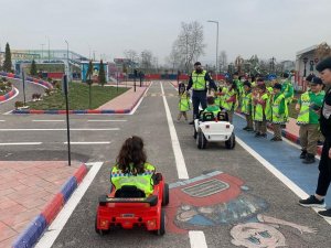 Trafiği Jandarmadan Öğrendiler