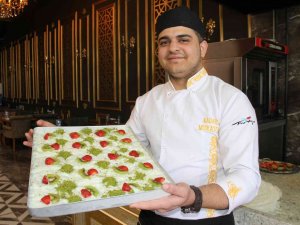 Ramazan Ayının Gülü Tezgahlardaki Yerini Almaya Başladı