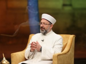 Diyanet İ̇şleri Başkanı Erbaş: "Namaz Çok Önemli, Namaz Dinin Direği, Müminin Miracıdır"