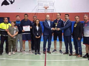 Bozyazı’da Kurumlar Arası Voleybol Turnuvası Sona Erdi