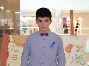 Otistik Öğrenciler, Açtıkları Sergi İle Farkındalığa Dikkat Çekti