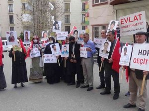 Hdp Önündeki Evlat Nöbetine Bir Aile Daha Katıldı, Aile Sayısı 280 Oldu