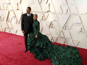 Chris Rock’a Tokat Atan Will Smith, Oscar Akademisinden İstifa Etti