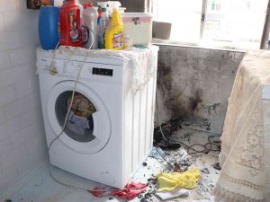 Çamaşır Makinesi Kablosu Alev Aldı: 1 Yaralı