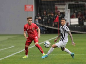 Spor Toto Süper Lig: Altay: 0 - Antalyaspor: 1 (İ̇lk Yarı)