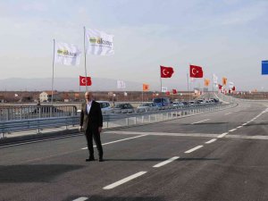 Malatya Kuzey Çevreyolu’nun 26 Km’lik 1. Kısmı Hizmete Açıldı