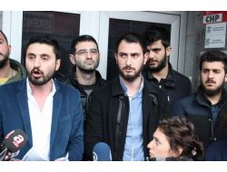 Trabzon’da Parti Binasını İşgal Eden Chp’li Gençler Eylemlerini Sürdürüyor