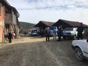 3 Aile Arasında Çıkan Kavgada Silahlar Konuştu: 1 Ölü, 2 Ağır Yaralı