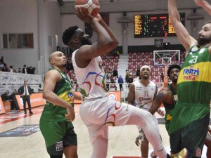 Ing Basketbol Süper Ligi: Aliağa Petkimspor: 70 - Bursaspor: 68