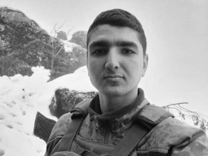 Şehidin İ̇zmir’deki Baba Ocağına Acı Haber Verildi