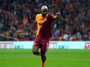 Ryan Babel, Ligdeki İkinci Golünü Attı