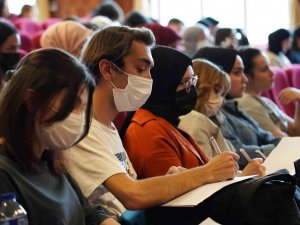 Türkiye’de Aile Değerleri Paneli Gerçekleştirildi