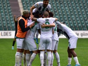 Denizlispor Deplasmanda Farklı Kazandı